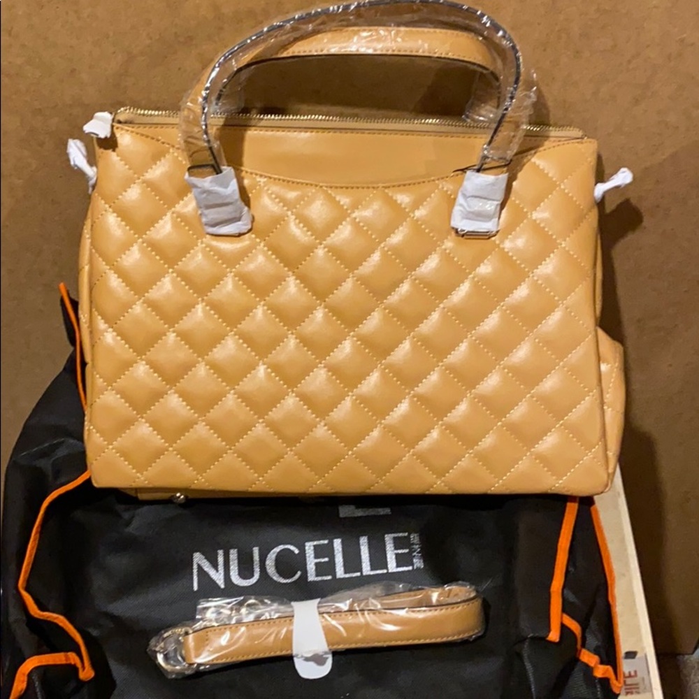 NEW Nucelle hand bag.